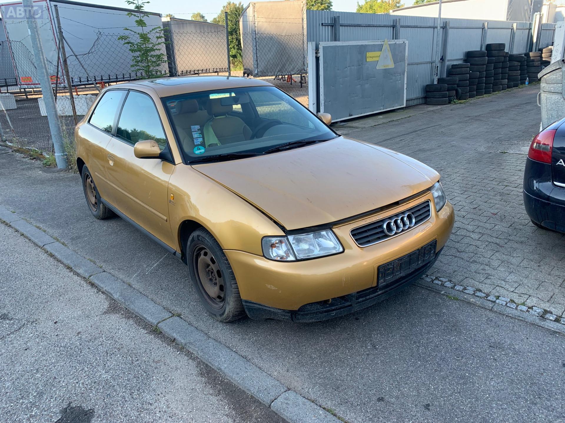 8D9943021 Подсветка номера для Audi A3 8L бу, 1997, купить в РФ с разборки  из Европы, 54322608