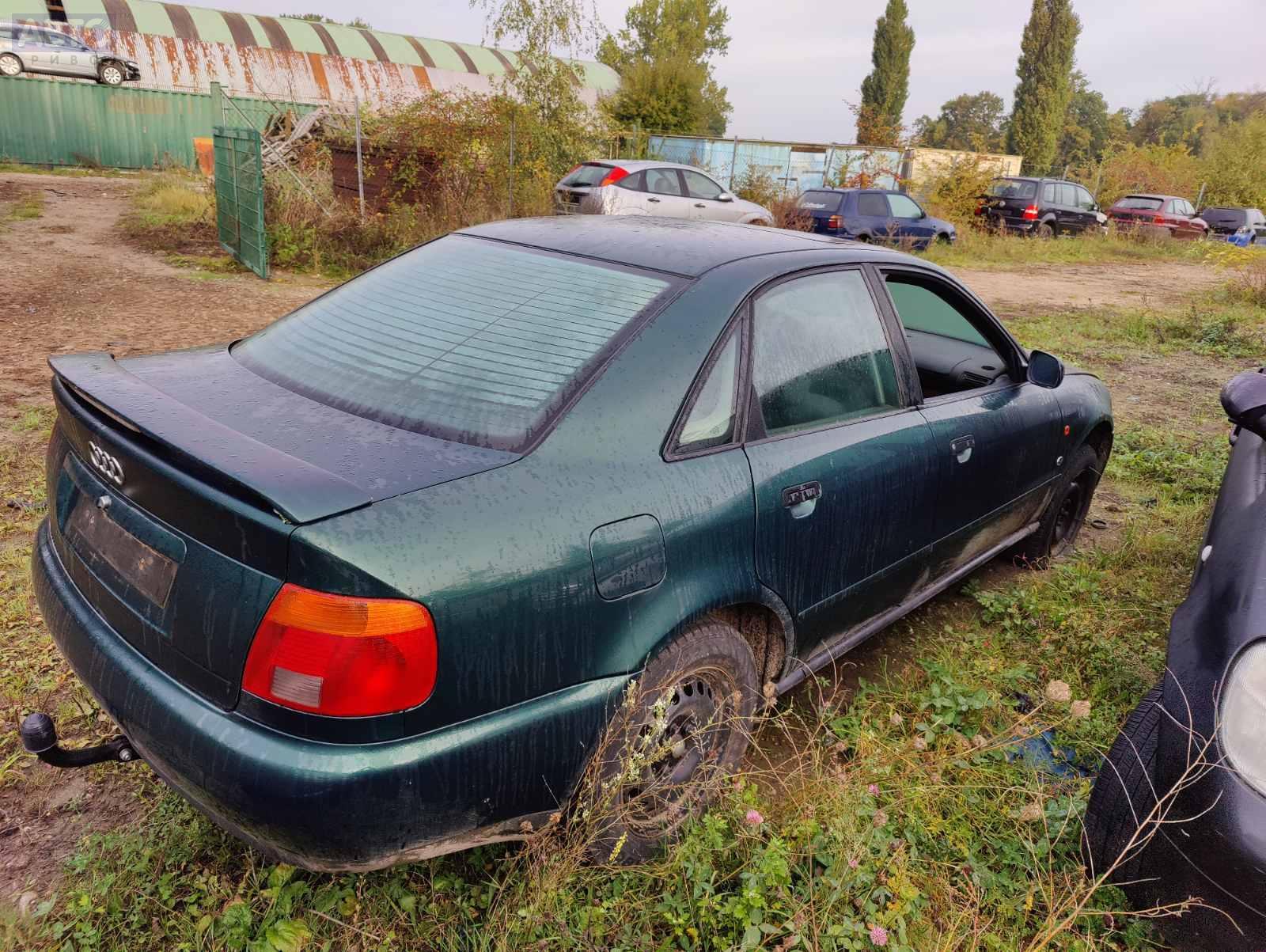 Колодки тормозные передние для Audi A4 B5 бу, 1995, купить в РФ с разборки  из Европы, 54118915