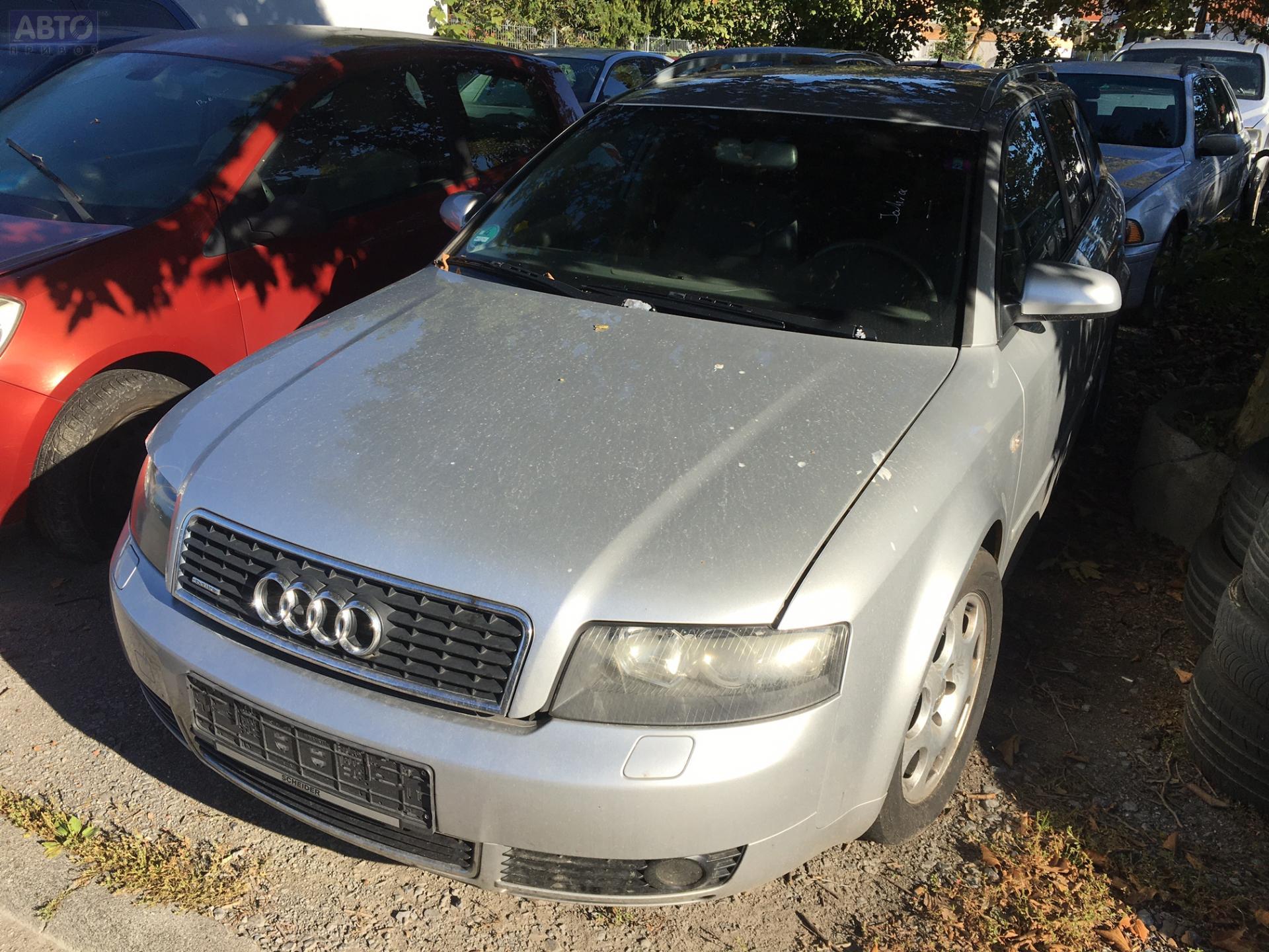 8E011031D Домкрат для Audi A4 B6 бу, 2003, купить в РФ с разборки из  Европы, 54330900