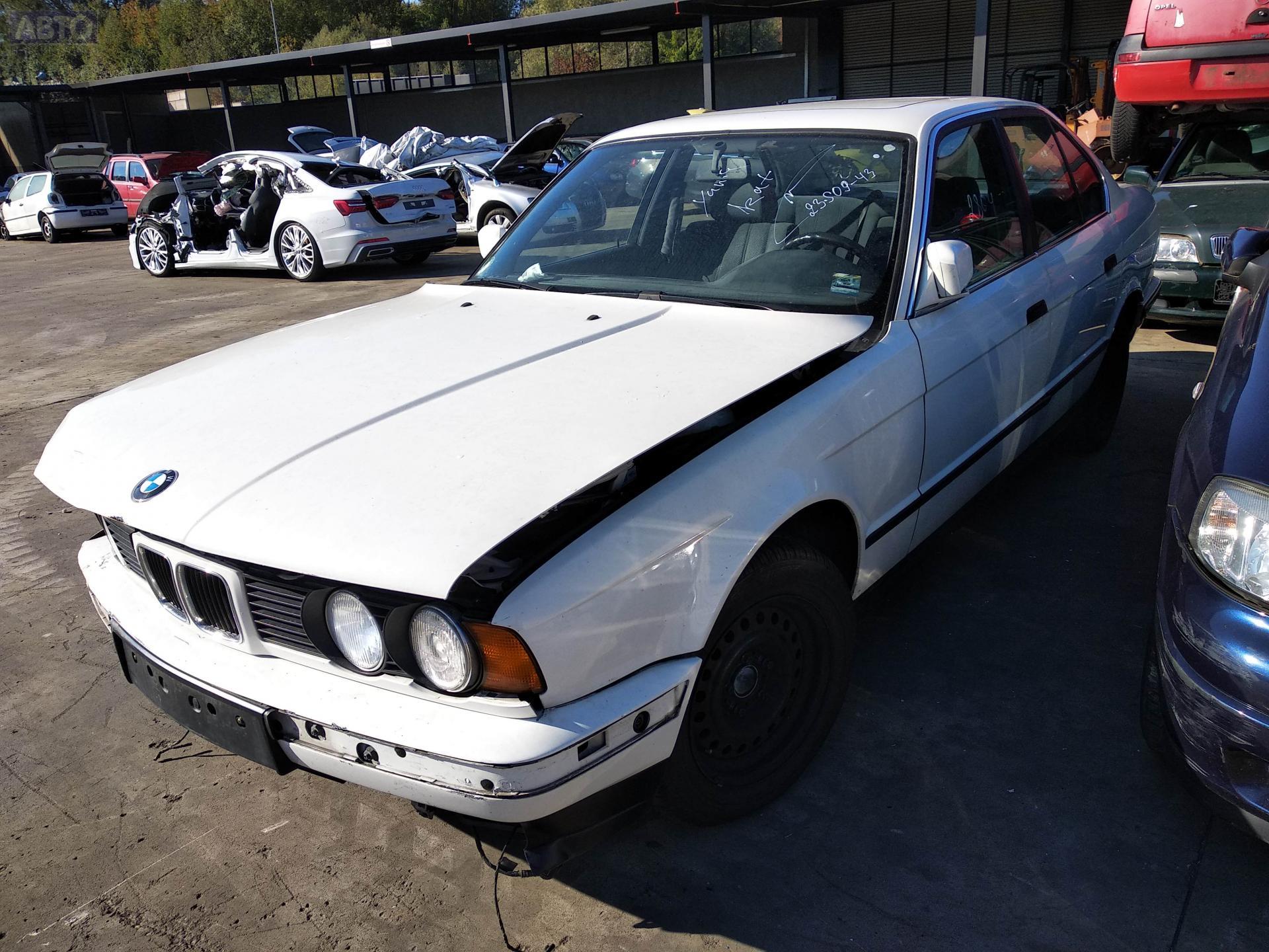 Замок бардачка для BMW 5 E34 бу, 1989, купить в РФ с разборки из Европы,  54485222