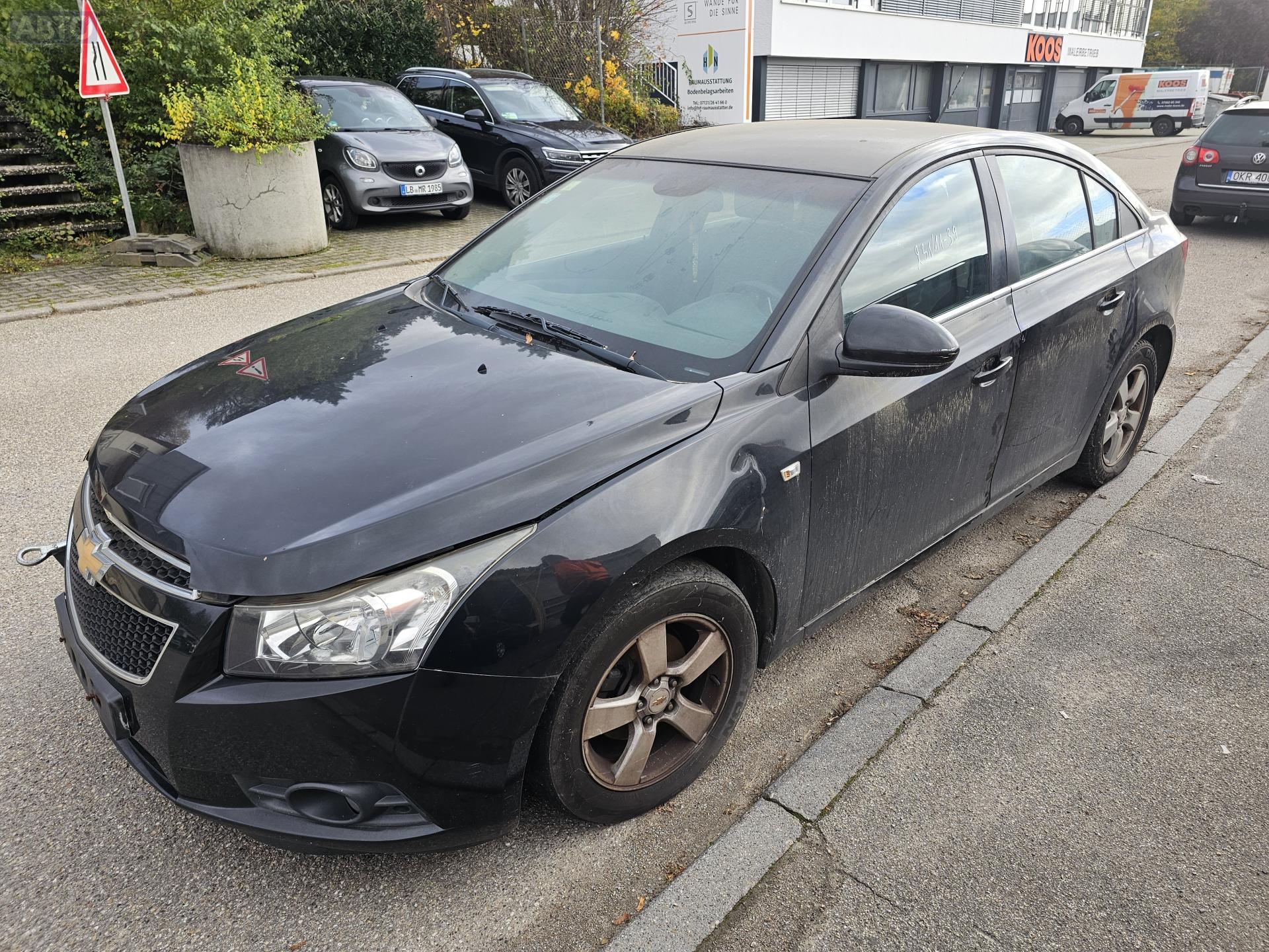 96893215 Накладка крыла (уголок зеркала) переднего левого для Chevrolet  Cruze бу, 2010, купить в РФ с разборки из Европы, 54424437