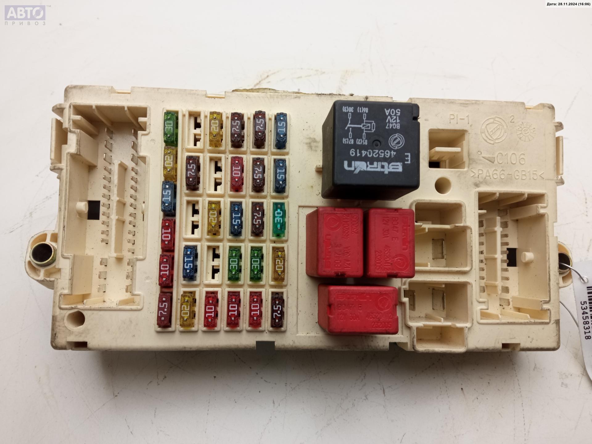 51711819 Блок предохранителей для Fiat Stilo бу, 2003, купить в РФ с  разборки из Европы, 53458318