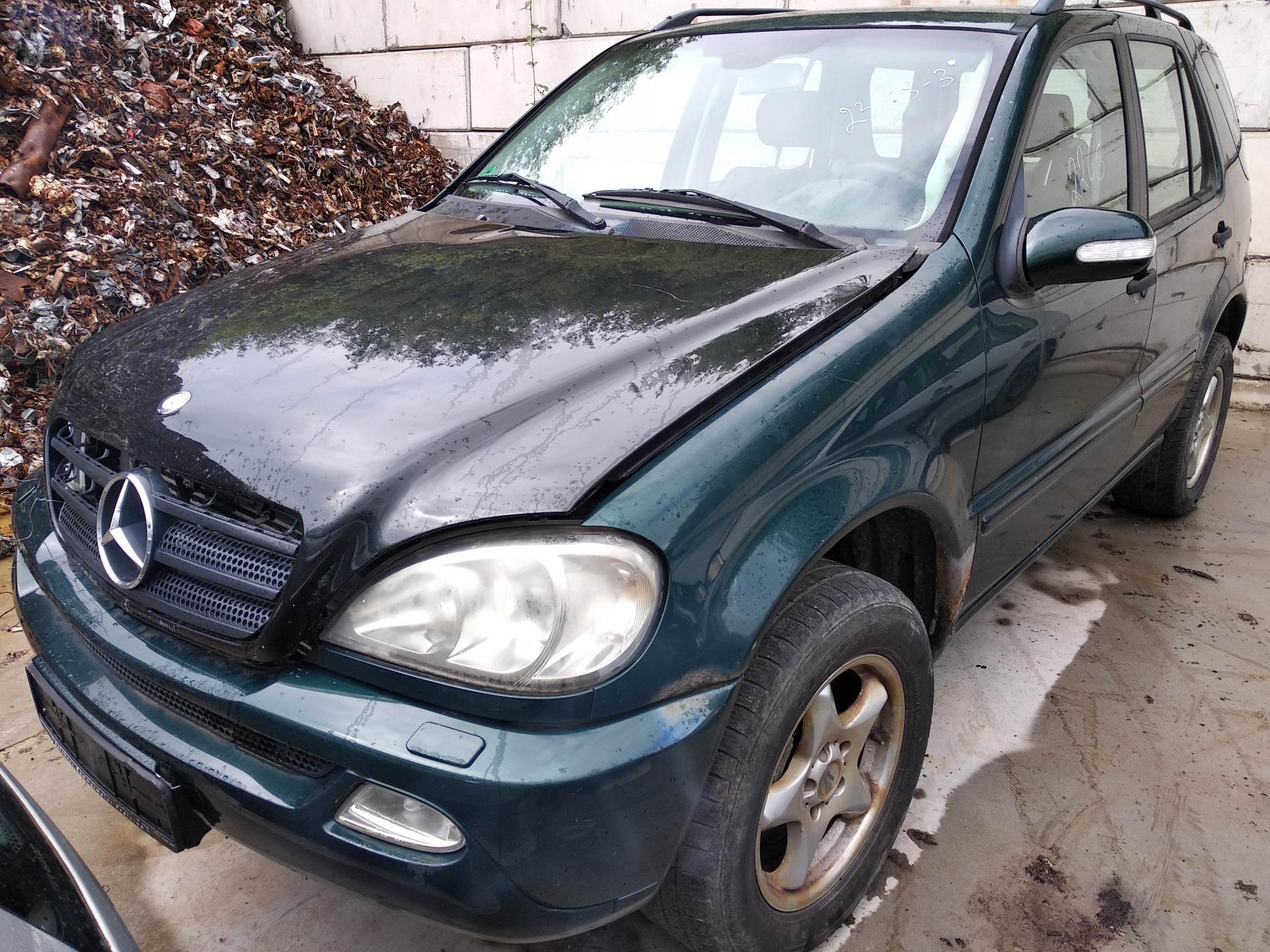 Рамка магнитолы для Mercedes W163 (ML) бу, 2002, купить в РФ с разборки из  Европы, 54477845