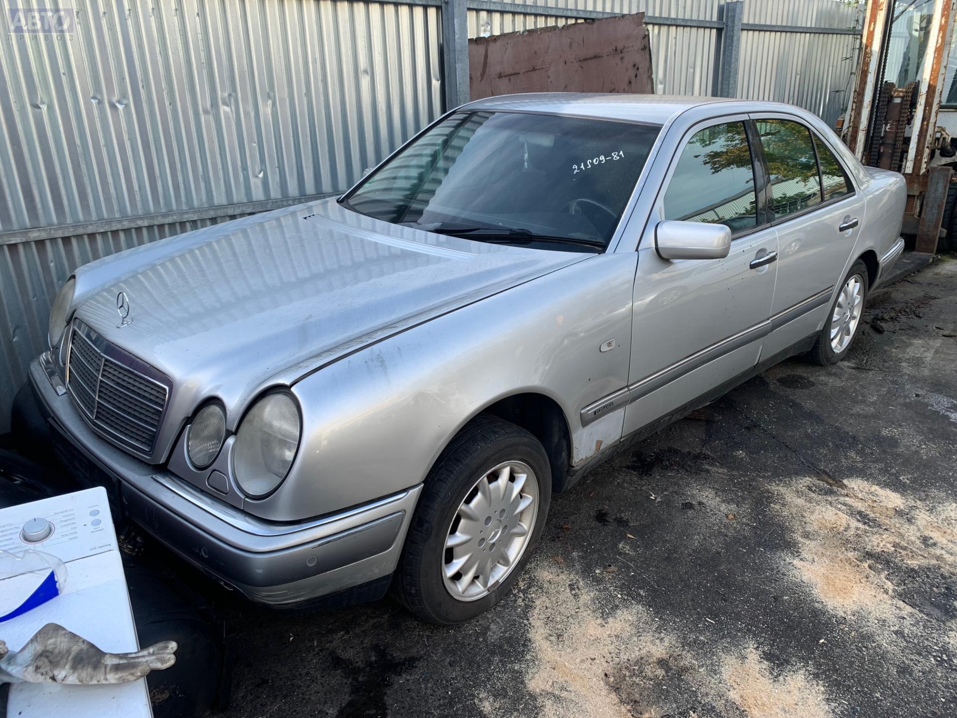 197322 Патрон лампы фонаря для Mercedes W210 (E) бу, 1999, купить в РФ с  разборки из Европы, 54265846