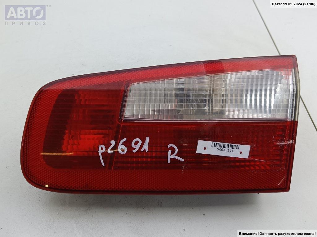 8200002476 Фонарь крышки багажника правый для Renault Laguna II бу, 2003,  купить в РФ с разборки из Европы, 54035146