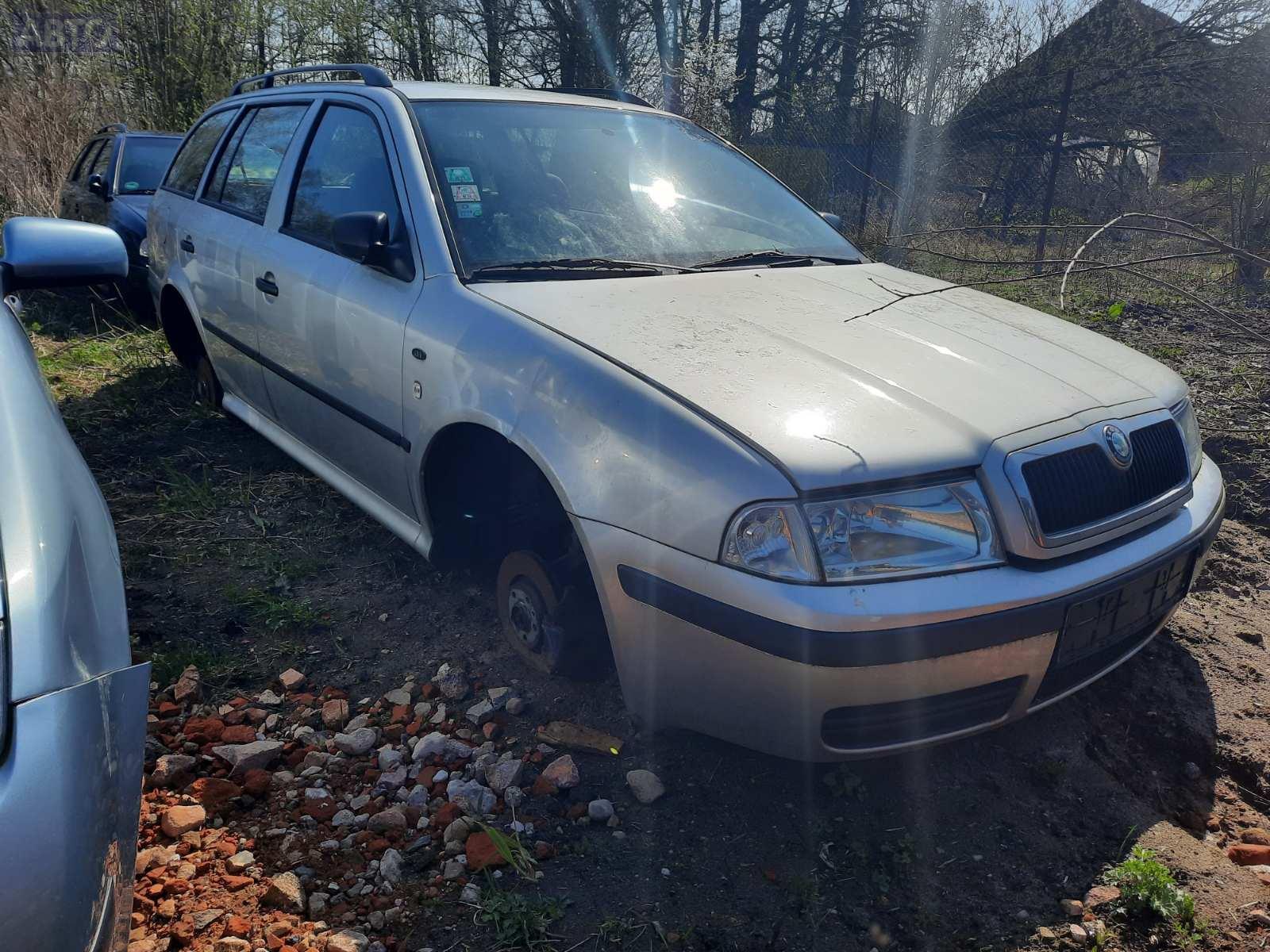 1U9867871A, 1U9867871A Шторка багажника для Skoda Octavia mk1 (A4) бу,  2003, купить в РФ с разборки из Европы, 53558580