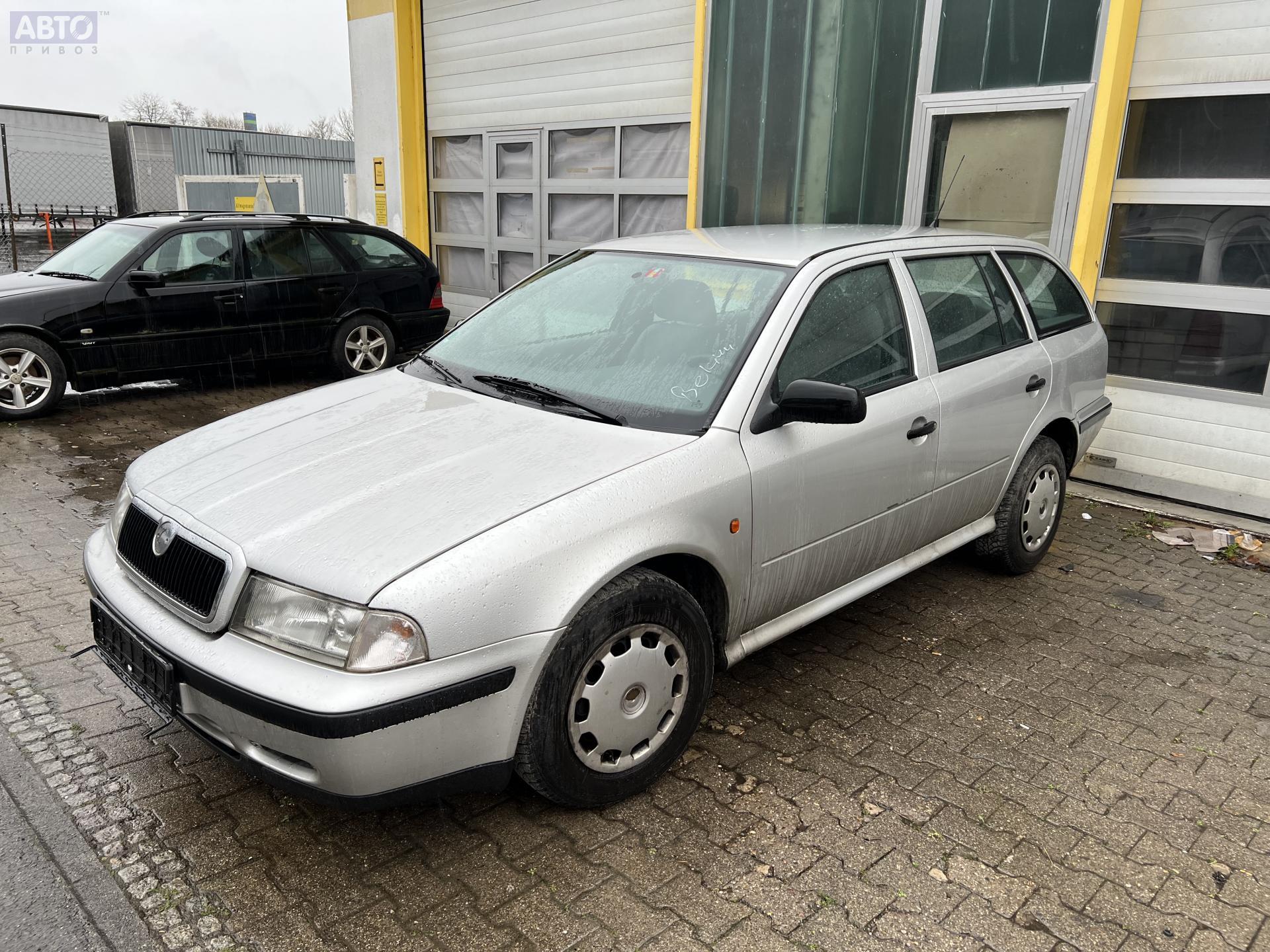 1c0962258j Блок комфорта для Skoda Octavia mk1 (A4) бу, 1999, купить в РФ с  разборки из Европы, 54110078