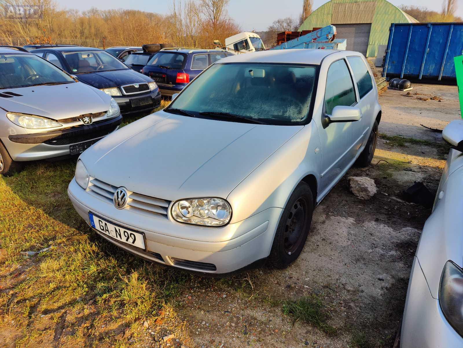 Замок капота для Volkswagen Golf-4 бу, 1999, купить в РФ с разборки из  Европы, 54700452