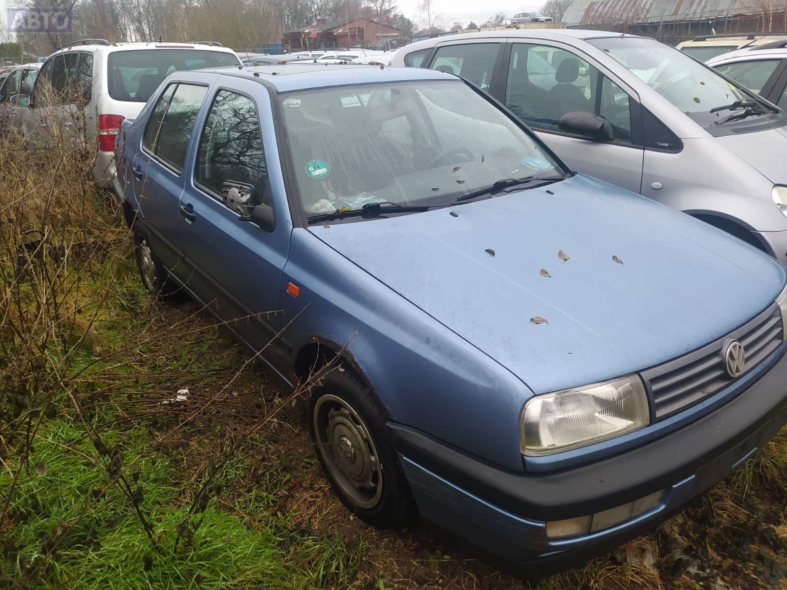 1H0129607AJ Корпус воздушного фильтра для Volkswagen Vento бу, 1992, купить  в РФ с разборки из Европы, 54093211