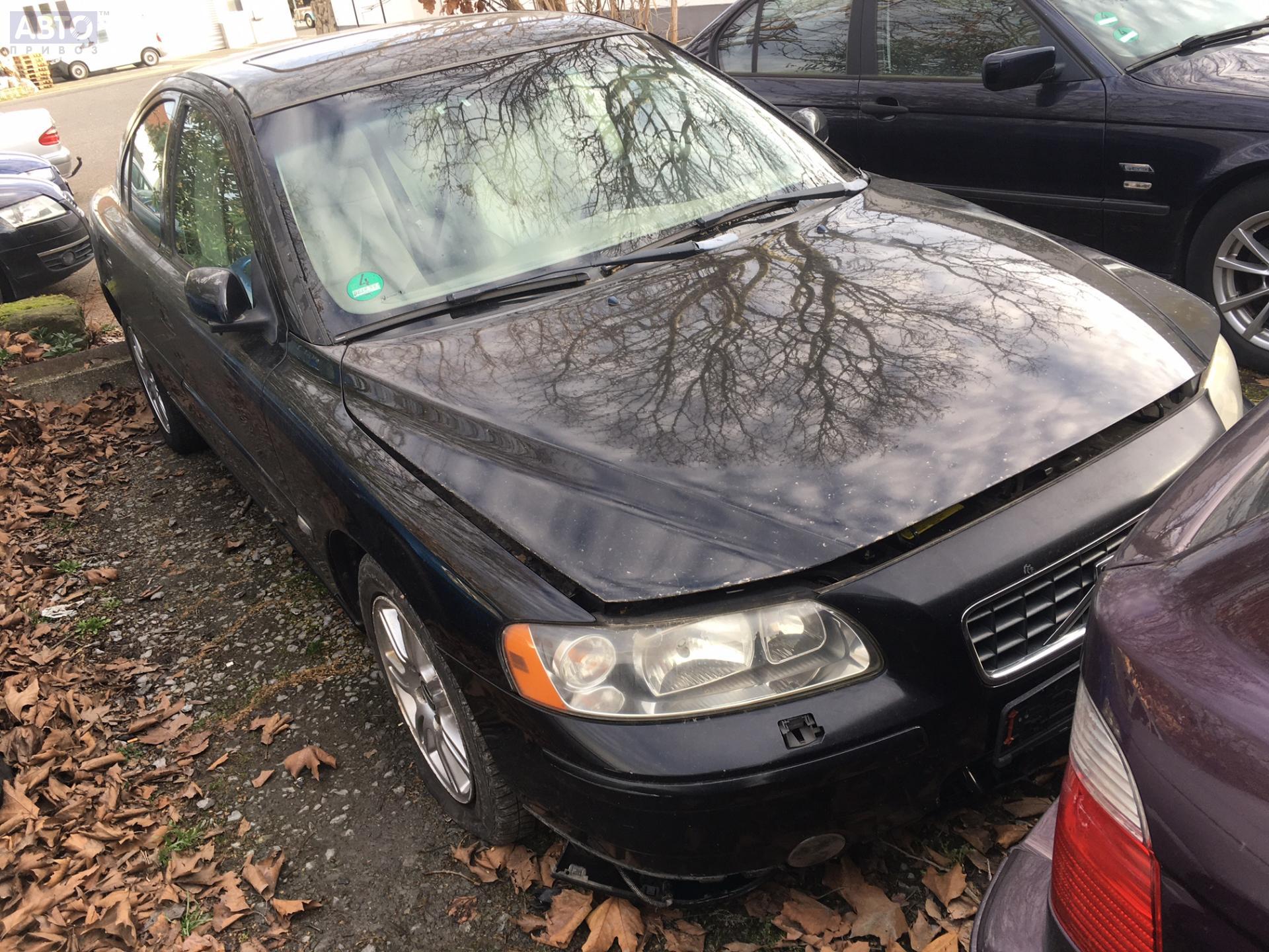 9187153 Подсветка номера для Volvo S60 бу, 2005, купить в РФ с разборки из  Европы, 54562830